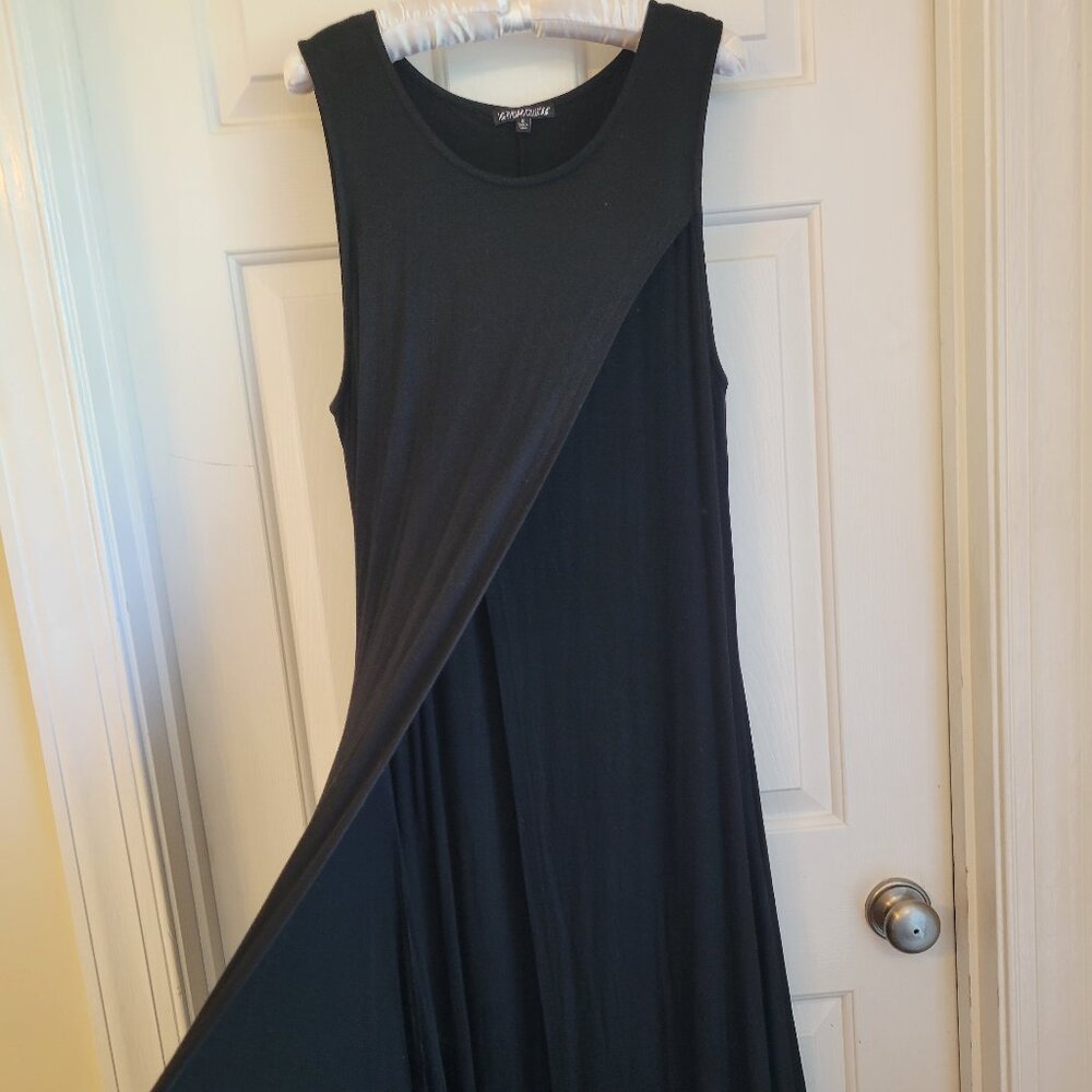 Pyramid collection 1x black sleeveless wrap style dress w asymmetrical hem/liner